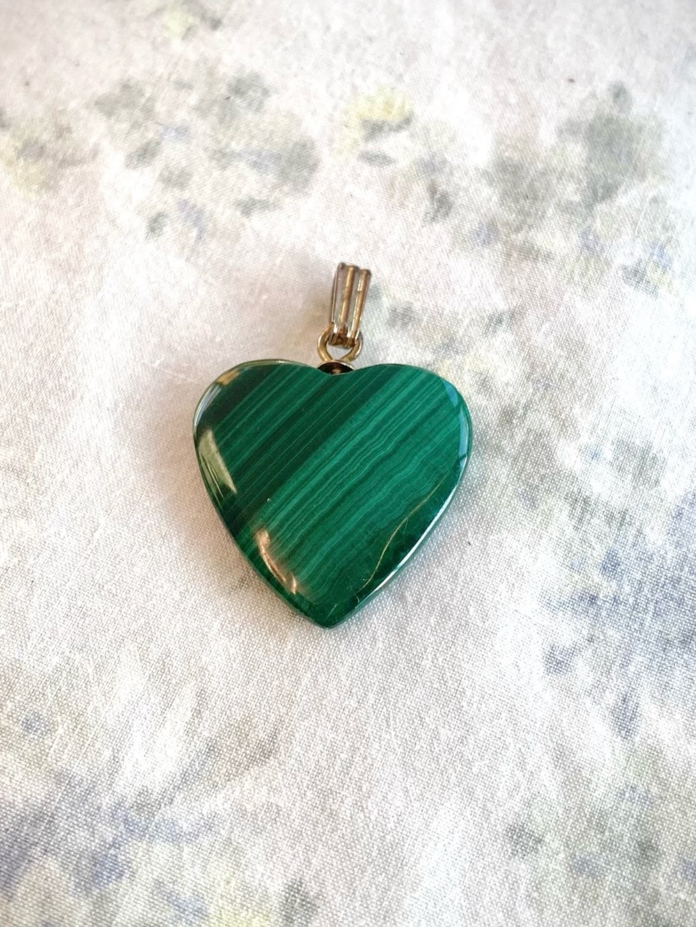 Heart-Shaped Green Malachite Pendant Necklace